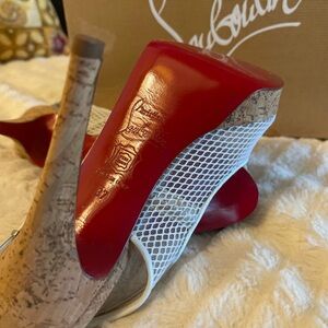 Christian Louboutin Size US 6.5 White Mesh Cork Sling